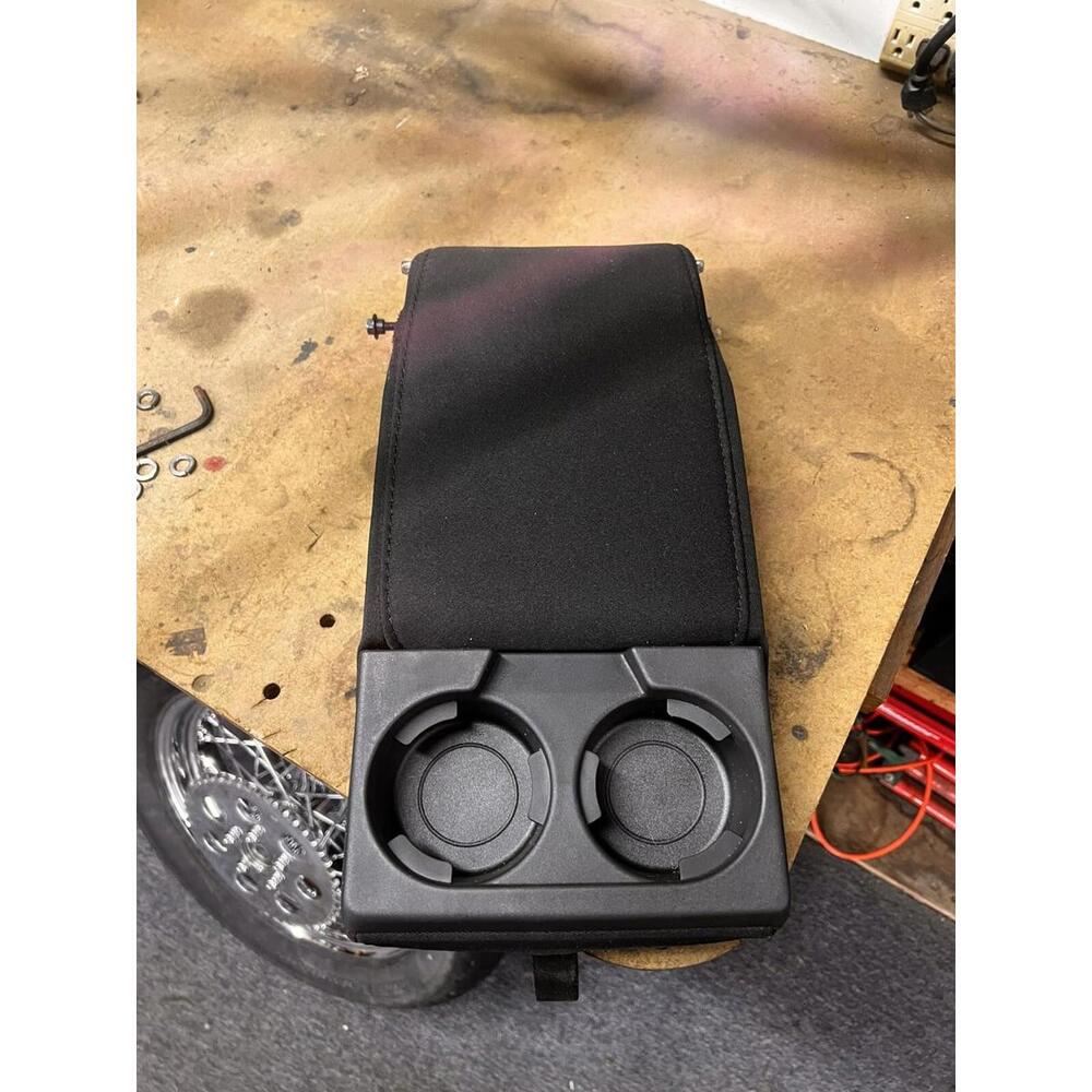 2016 FORD FUSION Hybrid REAR SEAT Armrest read Description